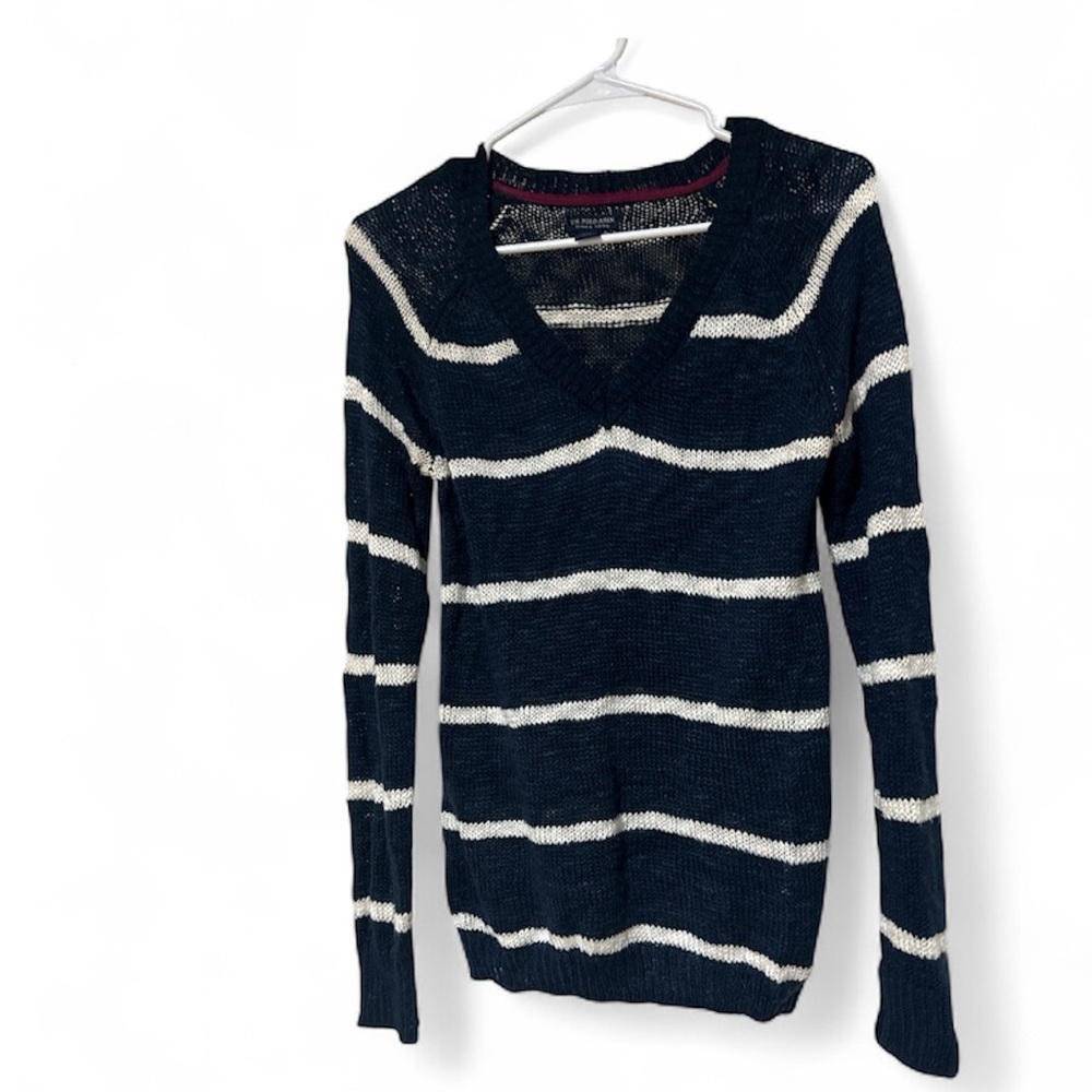 U.S. Polo Assn. Navy and Cream Knit Sweater